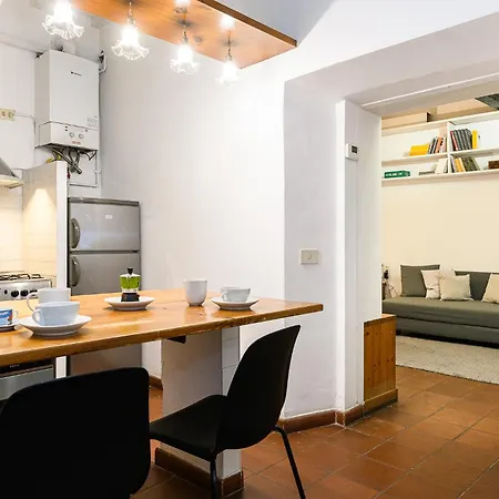 Daire Near Piazza Navona By Ndp Rent *
