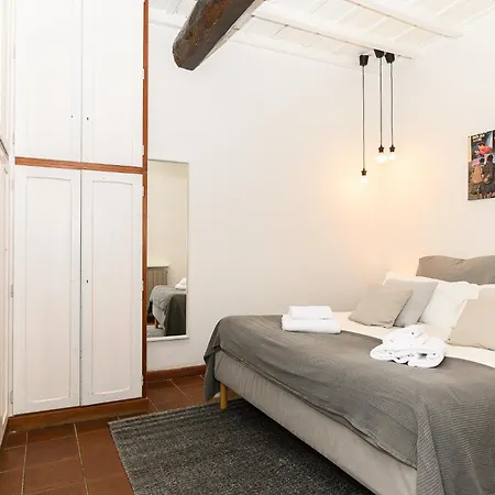 Daire Near Piazza Navona By Ndp Rent *